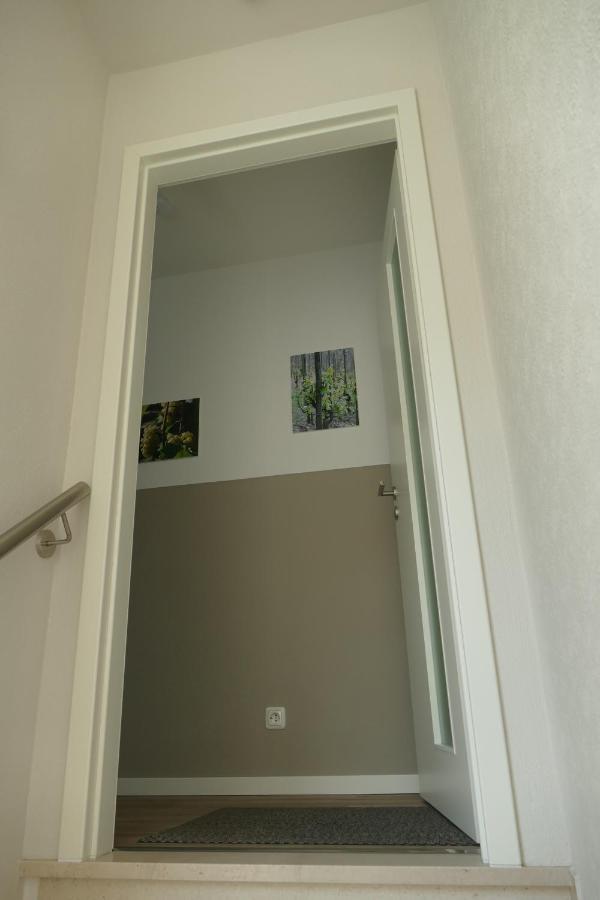 Ferienwohnung Haus Am Calmont Bremm Exterior photo